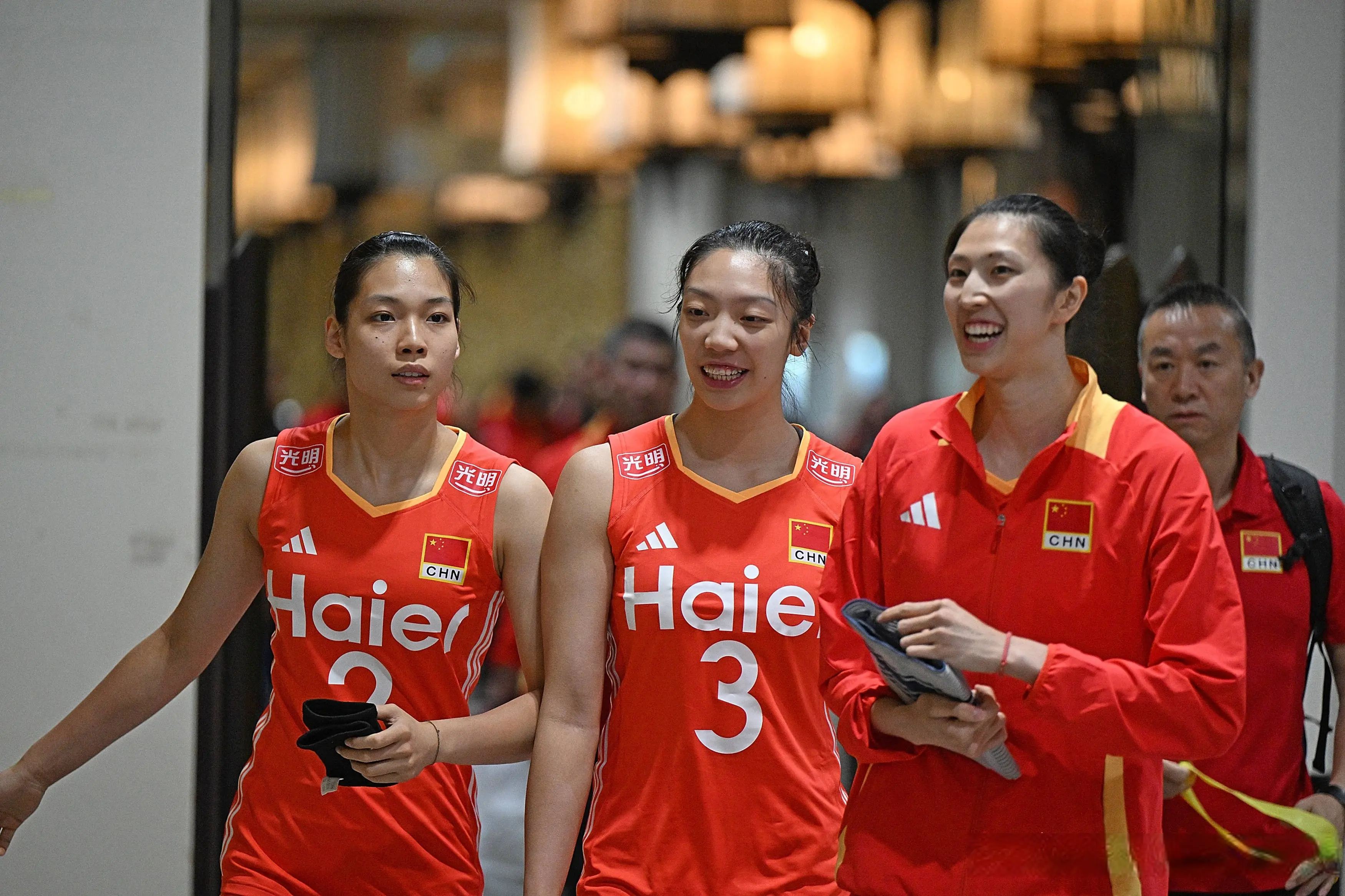 新老交替中, src, 壤之别 新老交替中, src, 壤之别