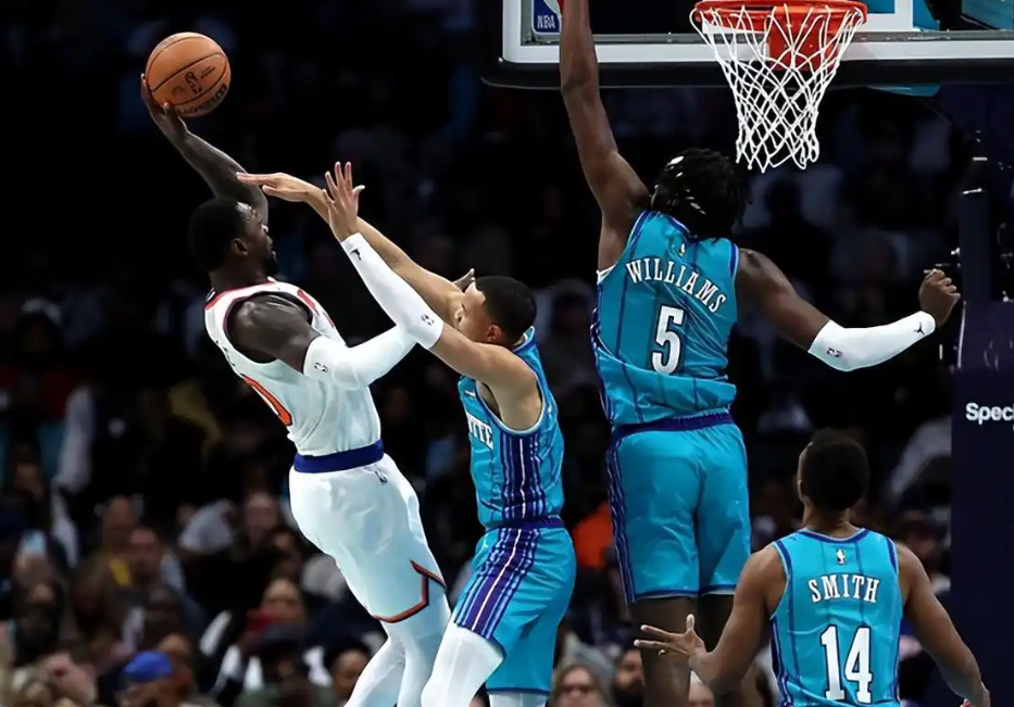 有两个外援, 贝弗利的简 有两个外援, 贝弗利的简